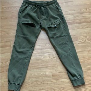 Olive joggers American stitch